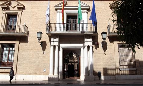 contactos en antequera|Teléfonos de Interés Público